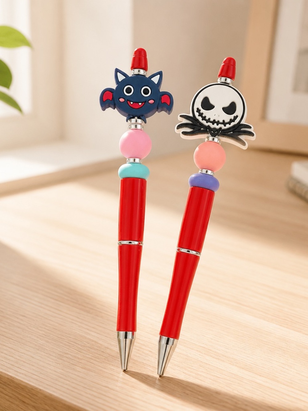 Handmade Halloween Top Pen with Bat and Skull Charms (2)